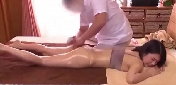  Hot Massage by Male to Female